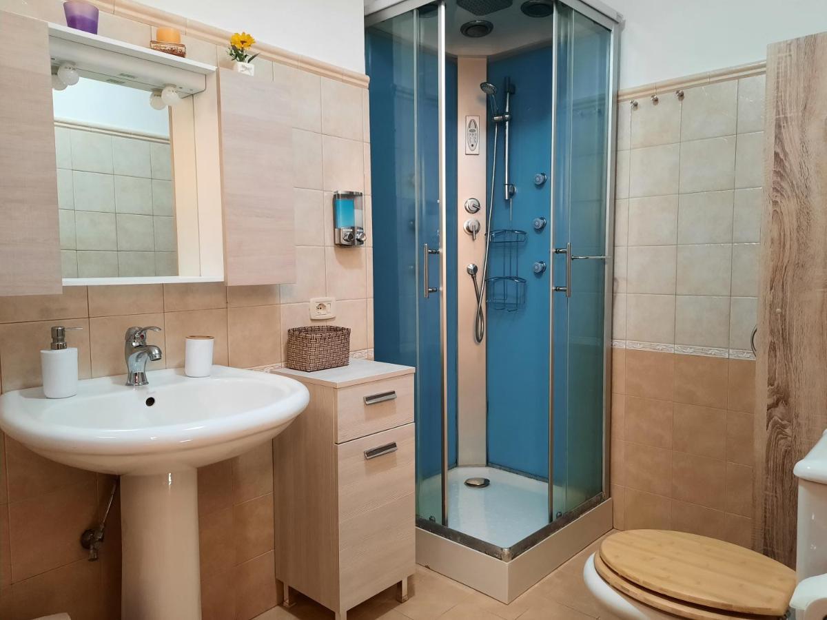 La Casetta Di Dea Villa Acireale Bagian luar foto